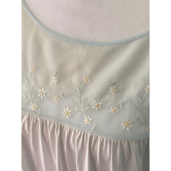 Shadowline Gowns 2 blue/floral - Picture 7 of 7